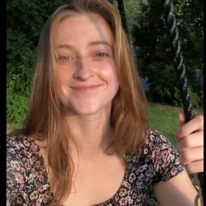 Meet your Posher, Jenna